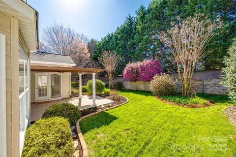 974 Platinum Dr, Fort Mill, SC 29708 photo 6