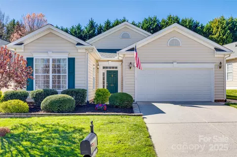 974 Platinum Dr, Fort Mill, SC 29708 photo 3