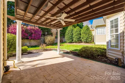 974 Platinum Dr, Fort Mill, SC 29708 photo 5