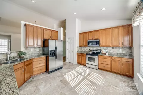 974 Platinum Dr, Fort Mill, SC 29708 photo 17