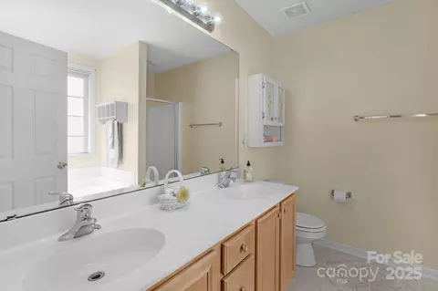 Bath - 2003 Sunlight Path Dr, Monroe, NC 28110 photo 1 of 3