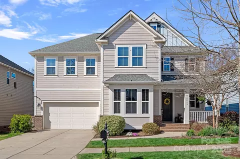 10419 Drake Hill Dr, Huntersville, NC 28078