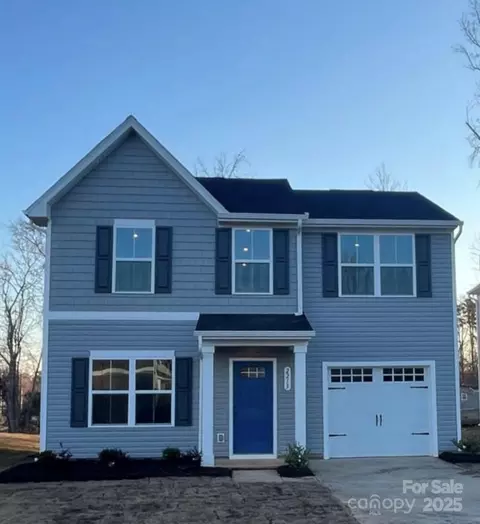 2213 Silver Creek Rd, Charlotte, NC 28214