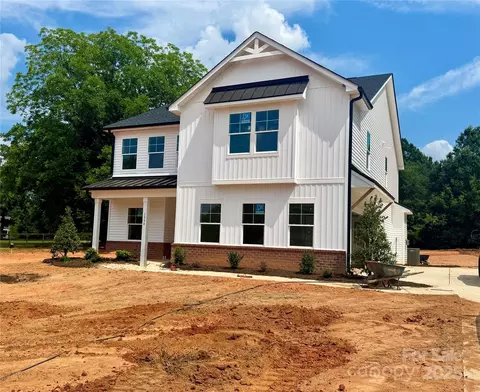 1554 Landis Hwy, Mooresville, NC 28115