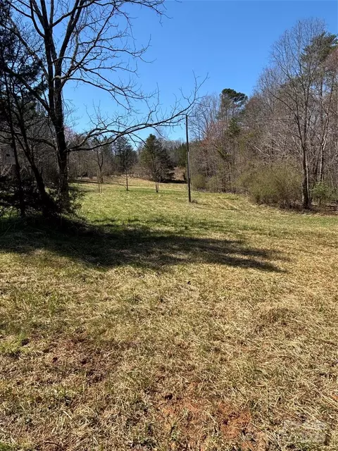 386 Morgan Rd, Dobson, NC 27017 photo 4