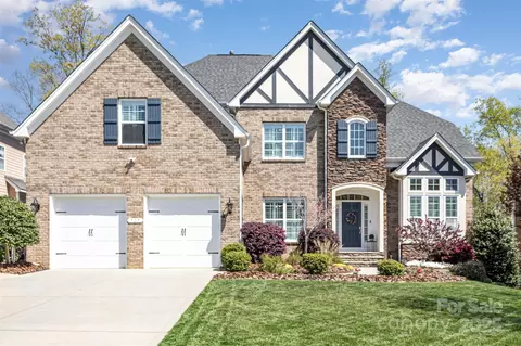717 Barossa Valley Nw Dr NW, Concord, NC 28027