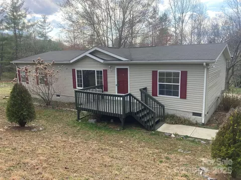 186 Bethany Church Rd, Fairview, NC 28730