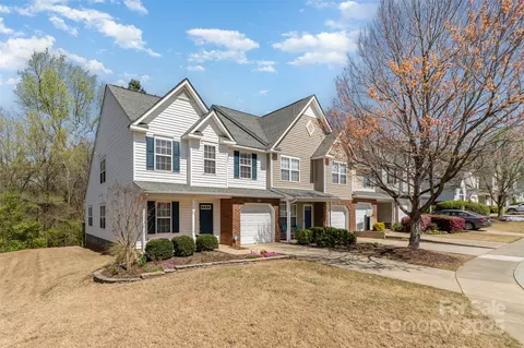 1026 Eagles Nest Ln, Fort Mill, SC 29707