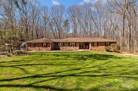220 Gregory Rd, Salisbury, NC 28147