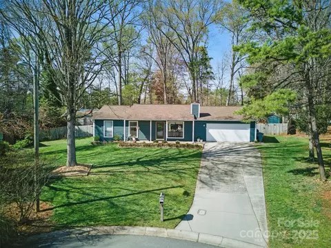 7656 Eastbourne Rd, Charlotte, NC 28227