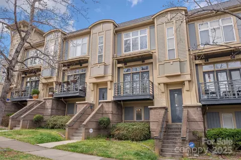 840 Garden District Dr, Charlotte, NC 28202