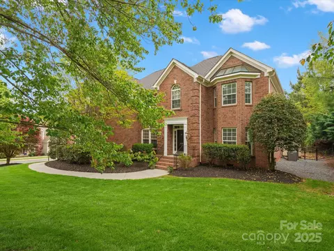 3100 Stanway Ct, Waxhaw, NC 28173