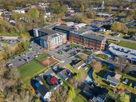 4 Short St, Belmont, NC 28012