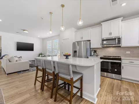 1542 Cedar Tree Dr, Belmont, NC 28012