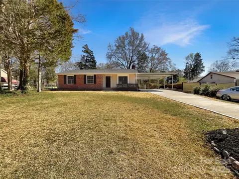 11712 Battery Pl, Charlotte, NC 28273