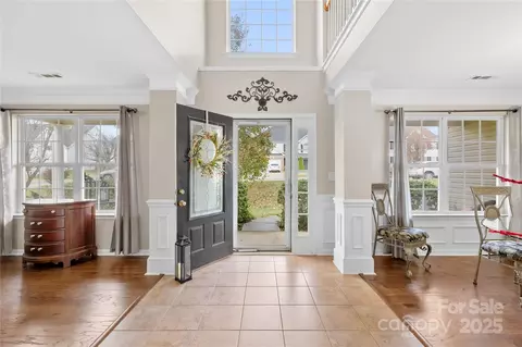 112 Saye Pl, Mooresville, NC 28115