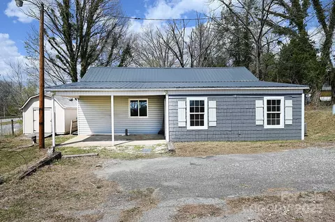 1412 Cliffside Se Pl SE, Lenoir, NC 28645
