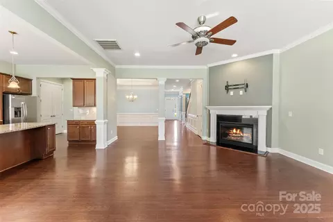 11037 Thornbeck Ln, Midland, NC 28107
