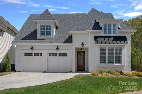 12152 Cambridge Square Dr, Cornelius, NC 28031