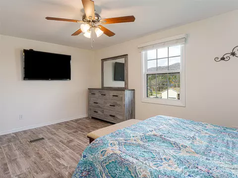 Bedroom - 18 Brookside St, Clyde, NC 28721 photo 2 of 6