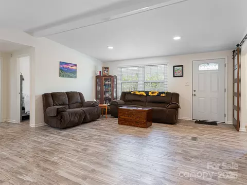 Living - 18 Brookside St, Clyde, NC 28721 photo 3 of 4