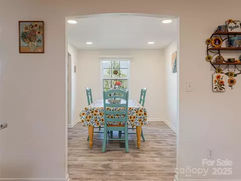 Dining - 18 Brookside St, Clyde, NC 28721 photo 3 of 3