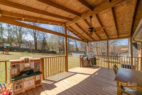 Exterior - 10 Ruby St, Rockwell, NC 28138 photo 4 of 6