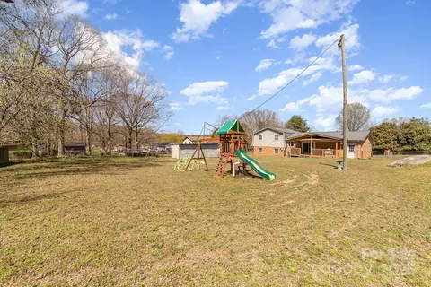 Exterior - 10 Ruby St, Rockwell, NC 28138 photo 5 of 6