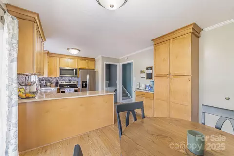 Kitchen - 10 Ruby St, Rockwell, NC 28138 photo 1 of 4