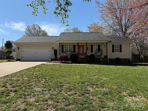 105 Johnson Ln, Cherryville, NC 28021