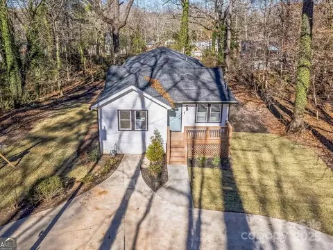412 Cross Rd, Atlanta, GA 30354