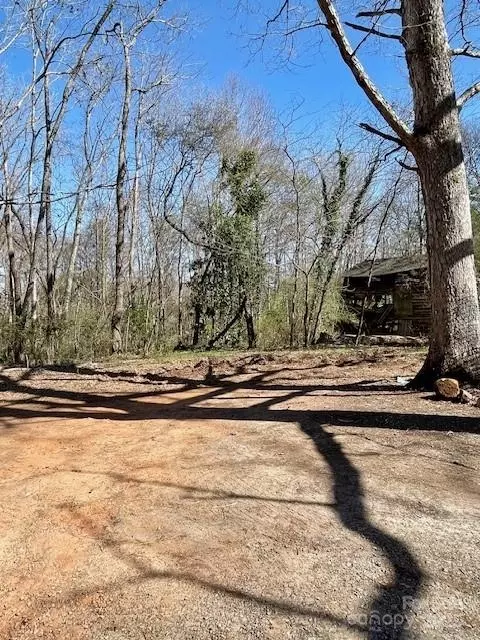 3760 River Rd, Hickory, NC 28602 photo 8