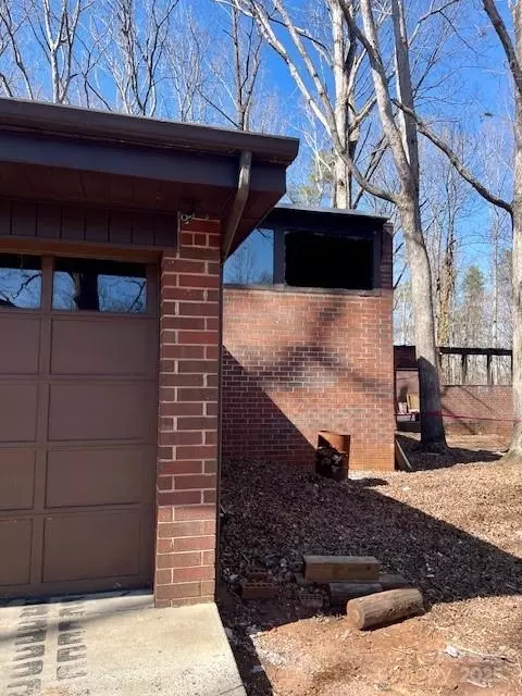 3760 River Rd, Hickory, NC 28602 photo 10