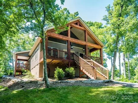 138 Appalachian Village Rd, Asheville, NC 28804