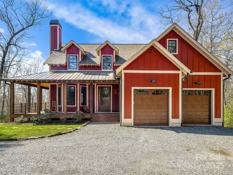 163 Ferndale Rd, Pisgah Forest, NC 28768