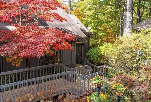 82 Racquet Club Villas 7c Dr #7C, Sapphire, NC 28774