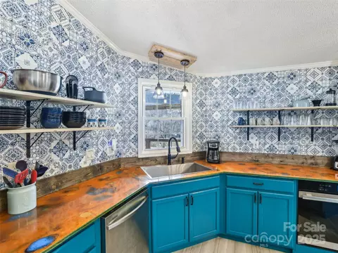 Kitchen - 52 Westwind Dr, Canton, NC 28716 photo 1 of 6