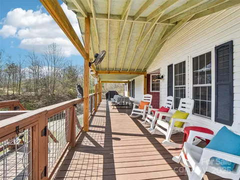 Exterior - 52 Westwind Dr, Canton, NC 28716 photo 4 of 7