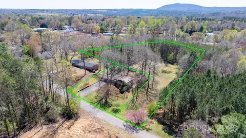 3407 14th Sw Ave SW, Hickory, NC 28602