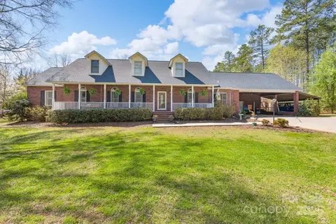 891 Silver Charm Ln, York, SC 29745
