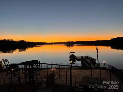 345 Pebble Point Rd, Salisbury, NC 28146 photo 6