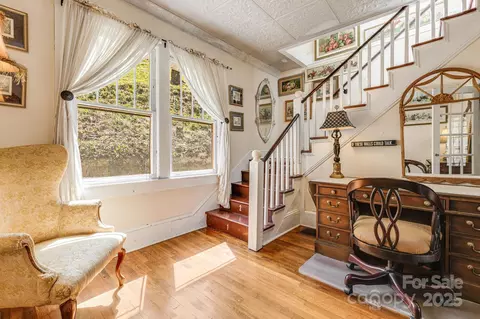 Entry Way - 153 Skyway Dr, Marshall, NC 28753 photo 1 of 2