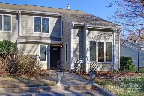 7429 Mariner Cove Dr, Cornelius, NC 28031