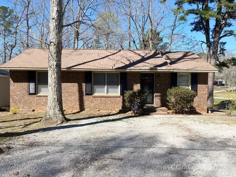 300 Kershaw St, Lancaster, SC 29720