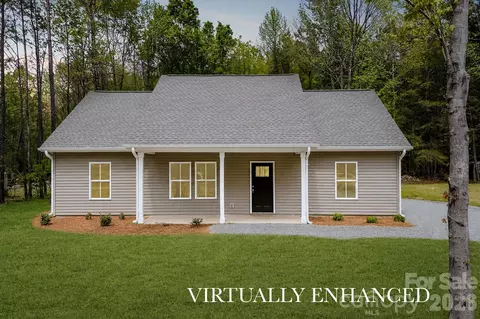 318 Stanback St, Mount Gilead, NC 27306