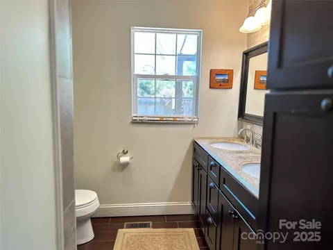 207 Lakeside Ave, Davidson, NC 28036 photo 7