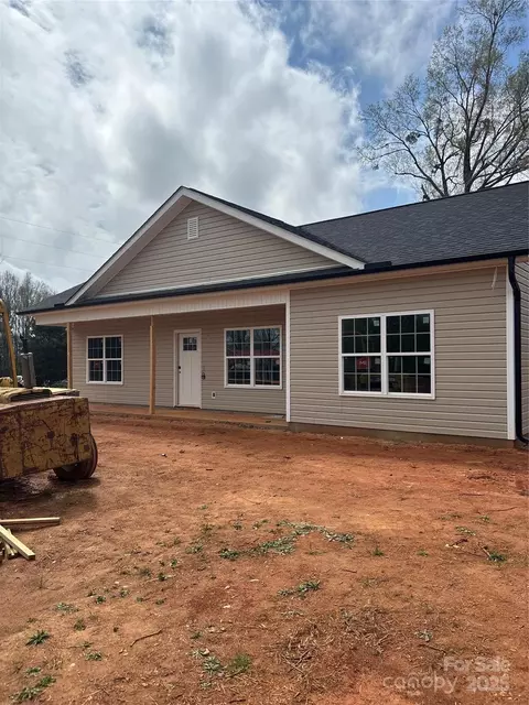 231 Hampton S St S, Jefferson, SC 29718