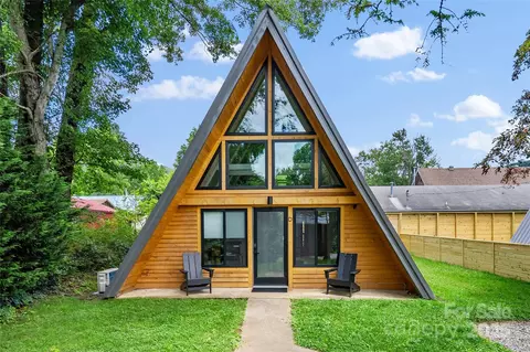 11 A Frame Aly, Black Mountain, NC 28711