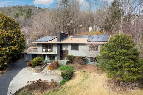 145 Stratford Rd, Asheville, NC 28804