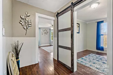 Entry Way - 59 W Poplar Dr, Marion, NC 28752 photo 1 of 3